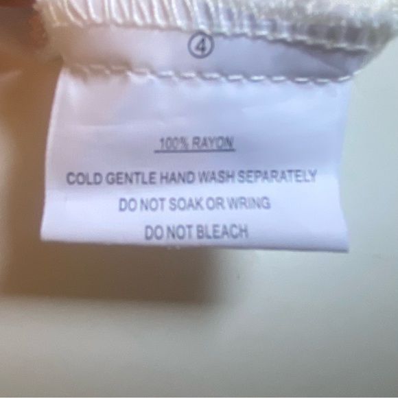 Selfie Leslie NWT Kimono Sleeve, Deep Plunge White & Blue Maxi Dress - Picture 9 of 10